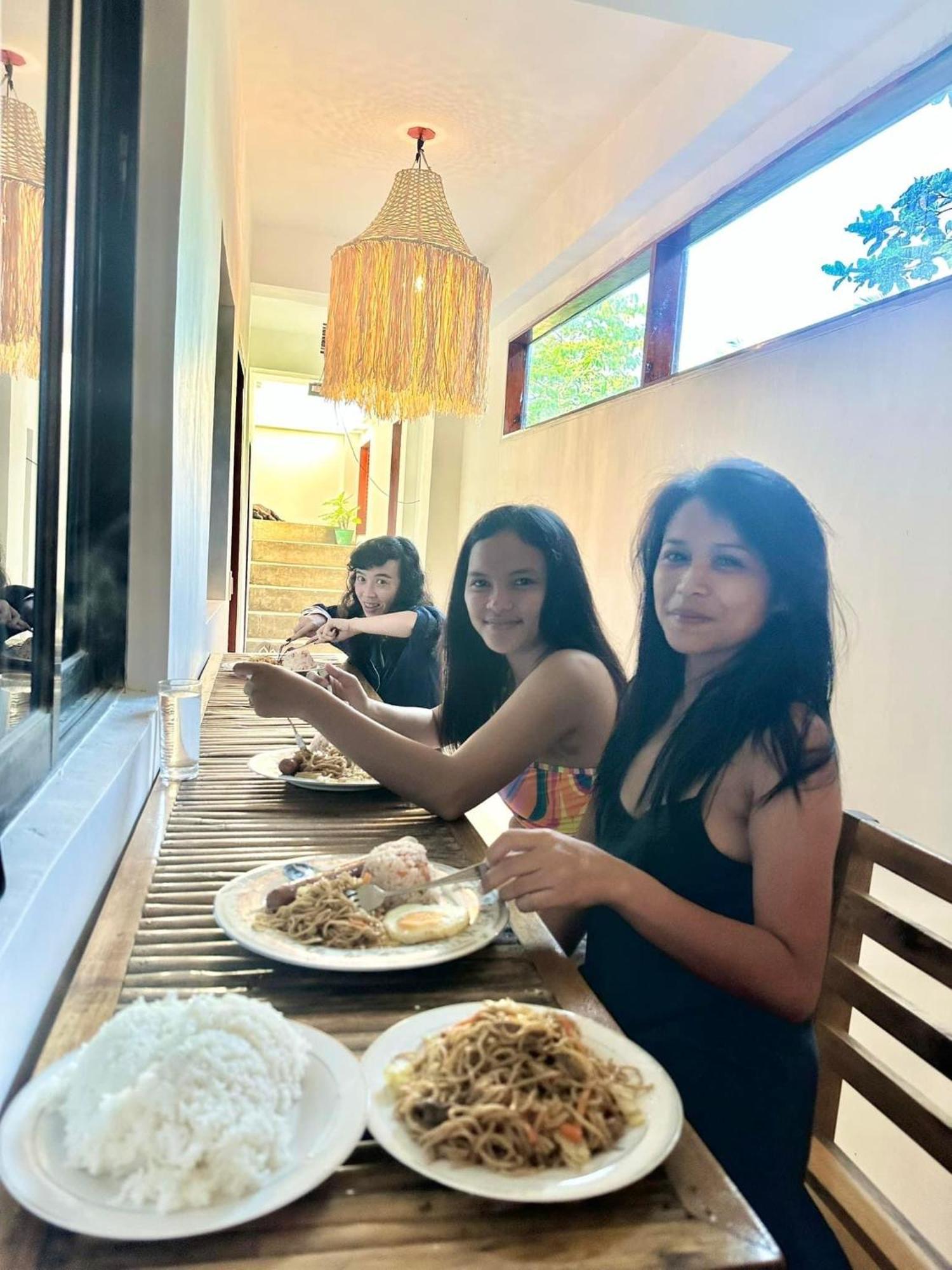 Siargao Zita'S Garden Inn 卢纳将军城 外观 照片